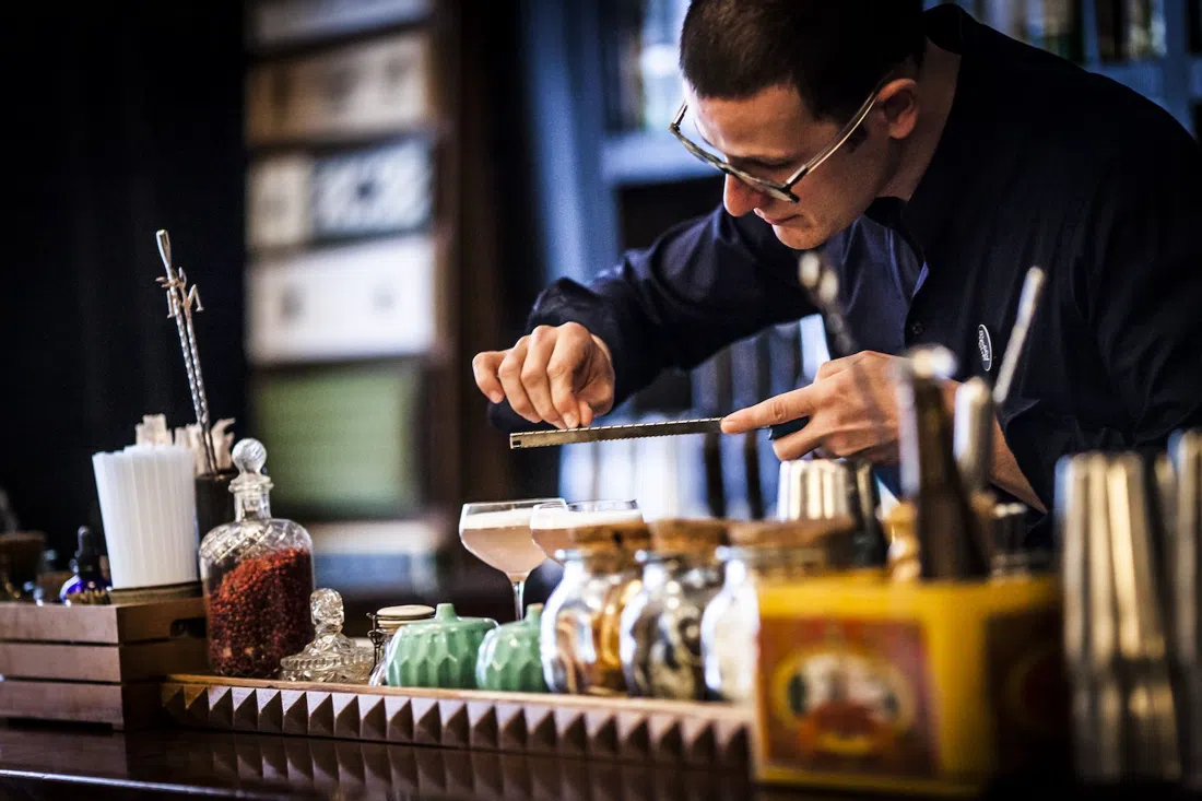 Bobby Gin, Barcelona