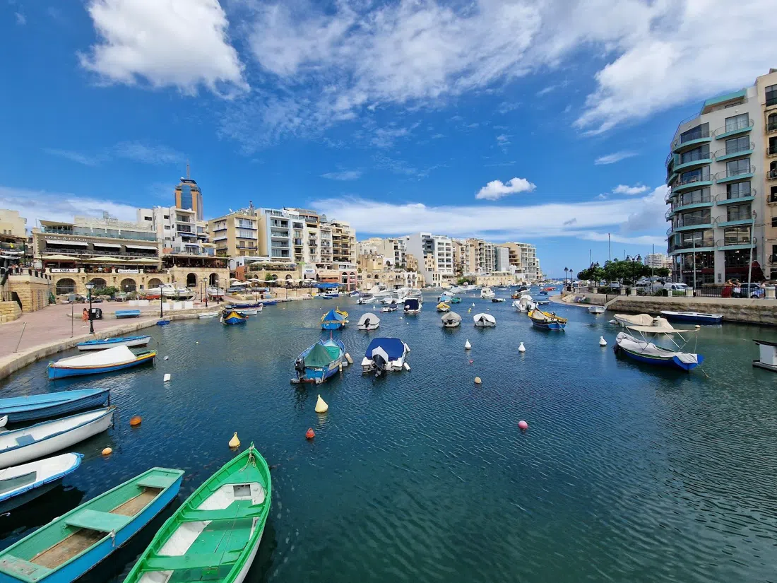 Spinola Bay, St Julian's