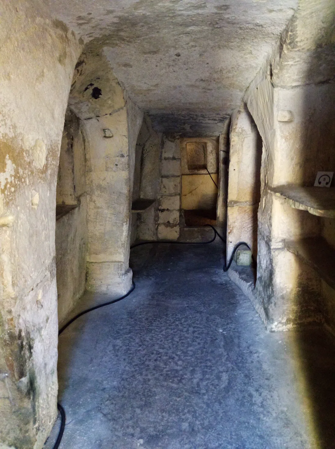Ta' Bistra Catacombs, St Julian's
