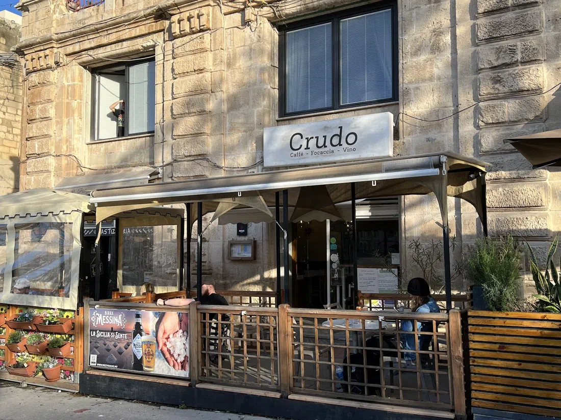 Crudo Cafe, St Julian's