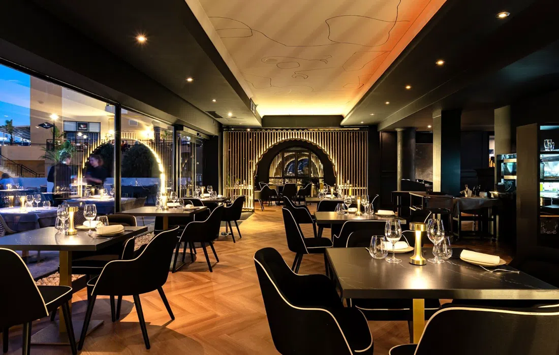 Caviar & Bull, St. Julian's