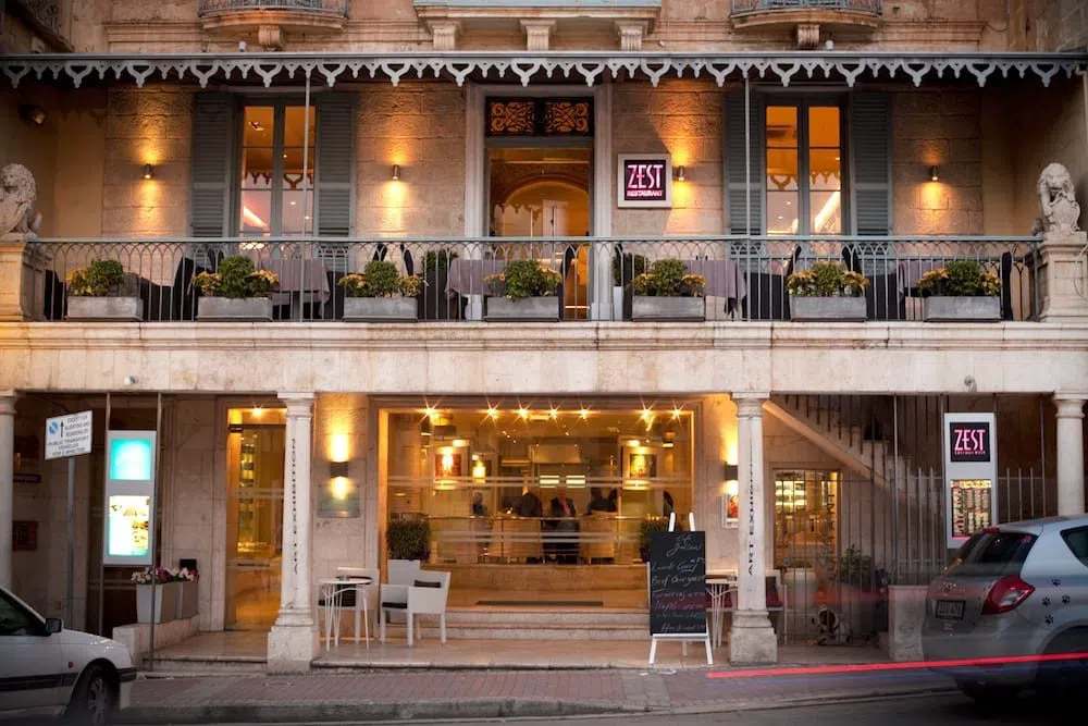 Sover i Nærheden af St Julian's Restauranter og Væk fra Paceville