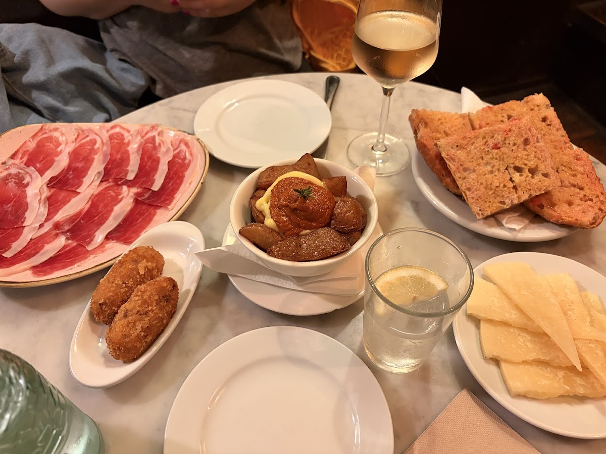 Bodega La Palma — photo 2